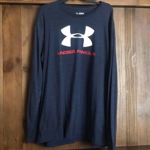 Under Armor long sleeve t-shirt